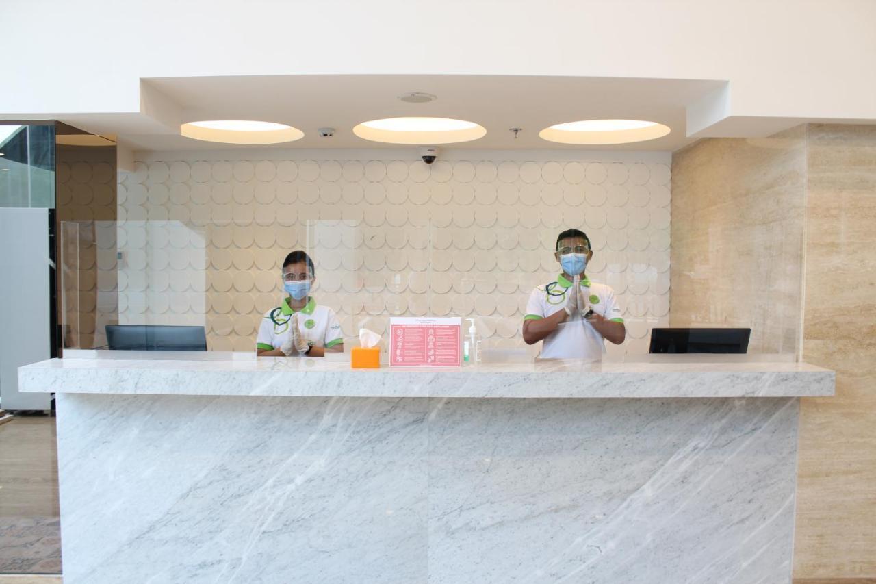 Zest Parang Raja Solo By Swiss-Belhotel International Bonorejo Exterior photo
